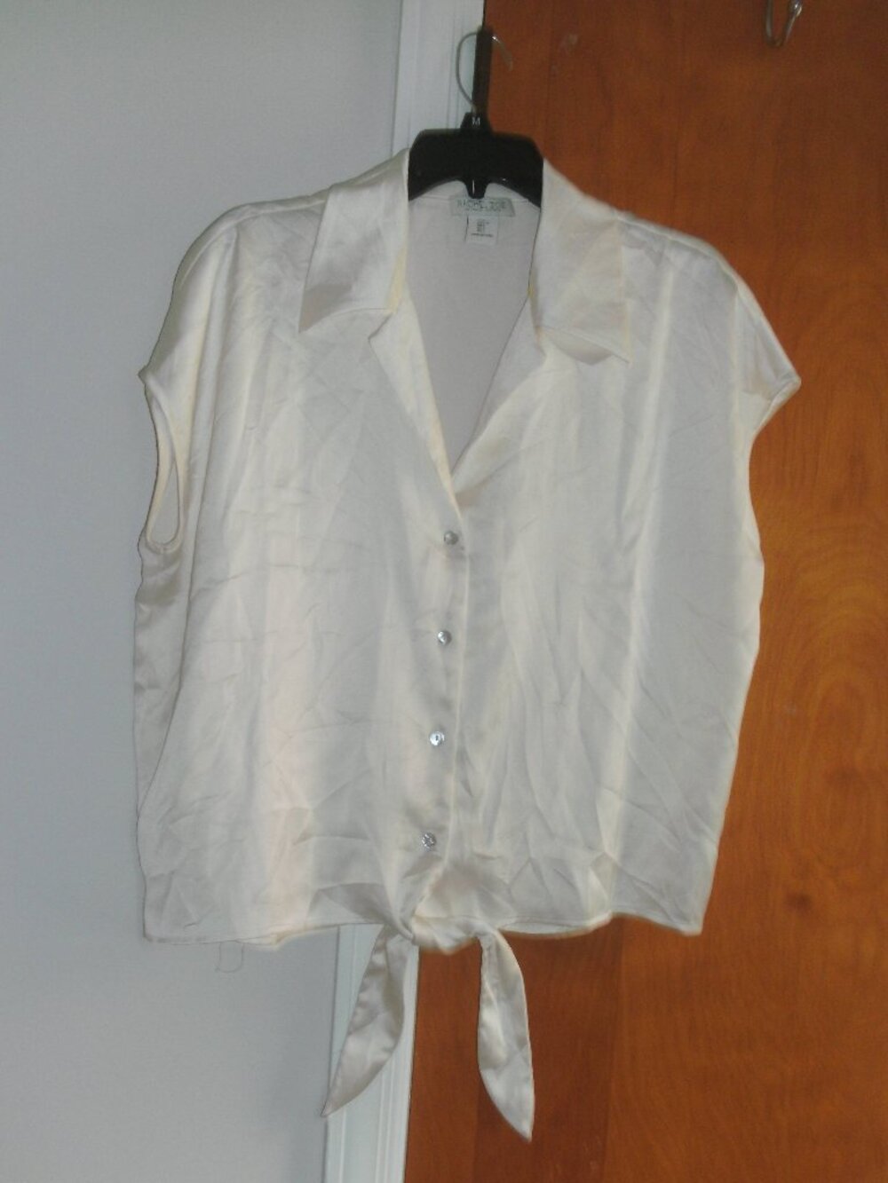 Rachel Zoe Ivory Cream Satin Tie Front Cap Sleeve Button Down Blouse Top size L